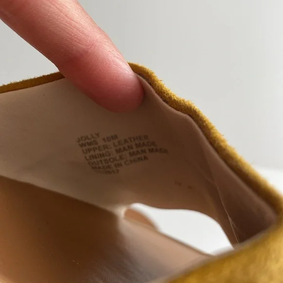 Kenneth Cole Reaction Jolly Burnt Mustard Suede Leather Upper Sandal Size 10 - Picture 9 of 11